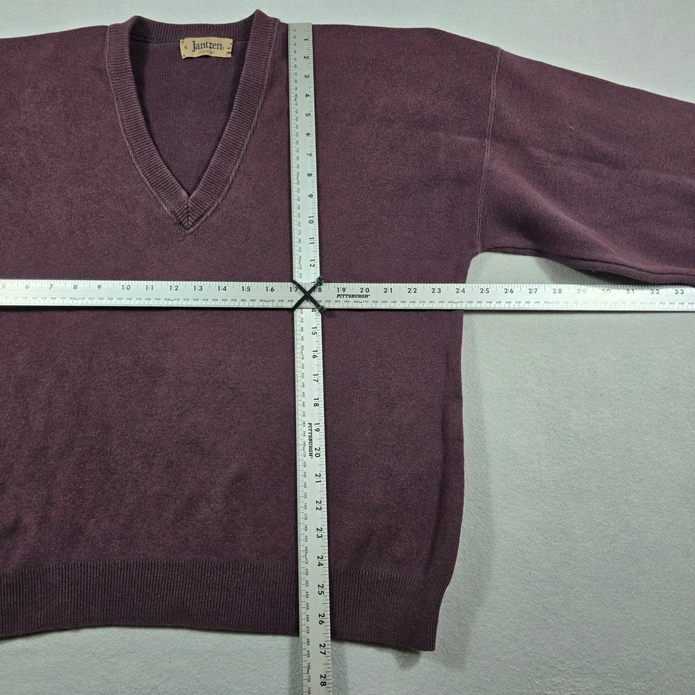 Jantzen Mens XL Burgundy Sweater V-Neck Pullover Vintage Made in USA M209 Knit‎